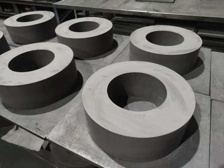 Карбид шакекчелери болот жана чоюнга каршы: эскирүүгө туруштук берүү, колдонмолор жана так аткаруу көрсөтмөлөрү